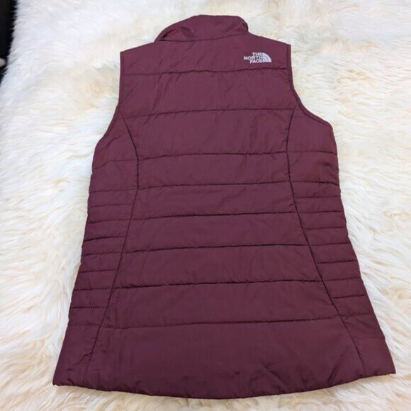 The North Face Burgundy Puffer Vest Girls Size Medium - Picture 7 of 7